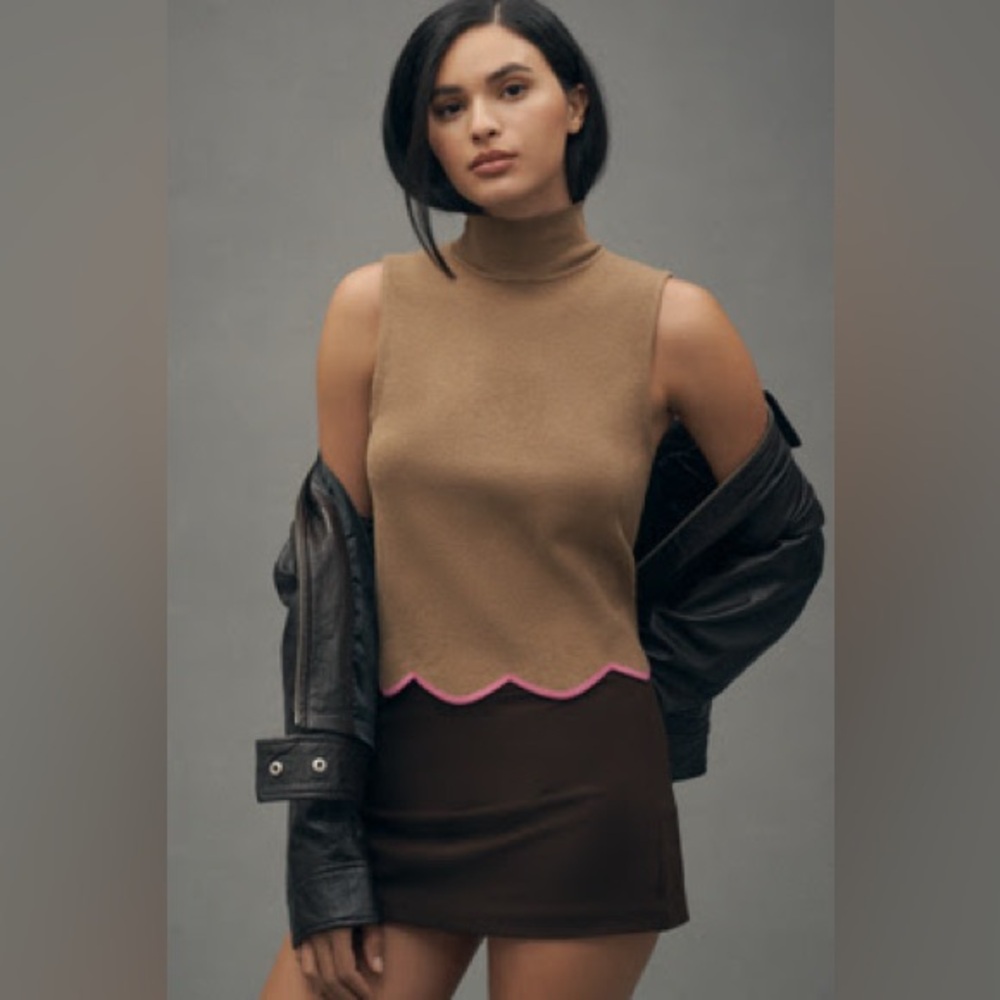 Anthropologie NWT Maeve Scalloped Turtleneck Sweater Tank Top Size XL Tan Pink